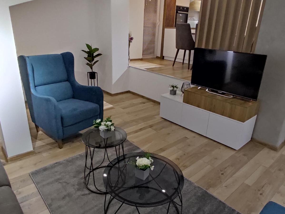 Sky Luxury Apartment Arandjelovac Luaran gambar
