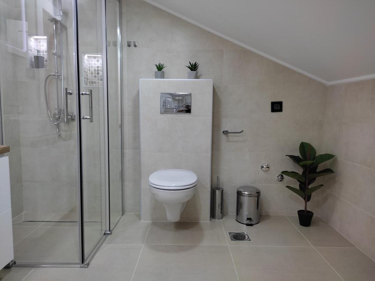 Sky Luxury Apartment Arandjelovac Luaran gambar