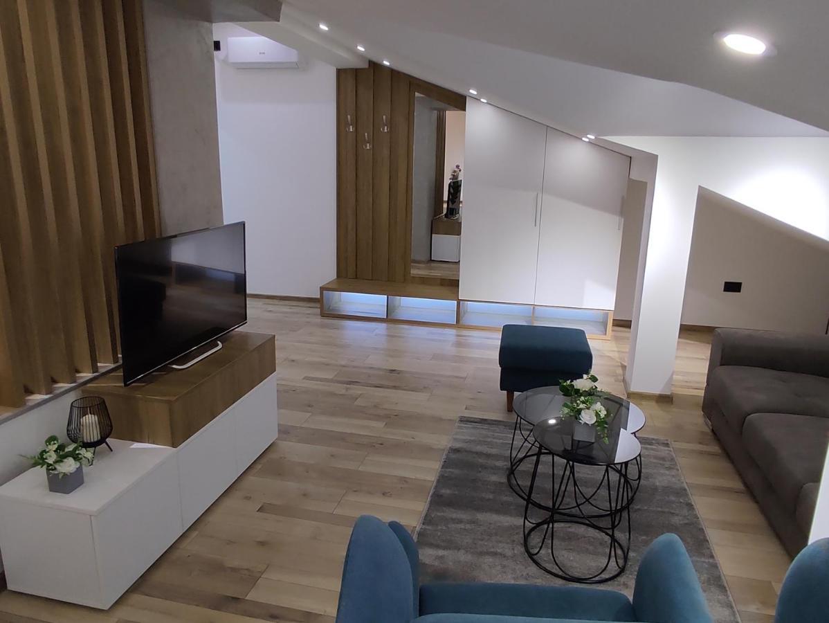 Sky Luxury Apartment Arandjelovac Luaran gambar