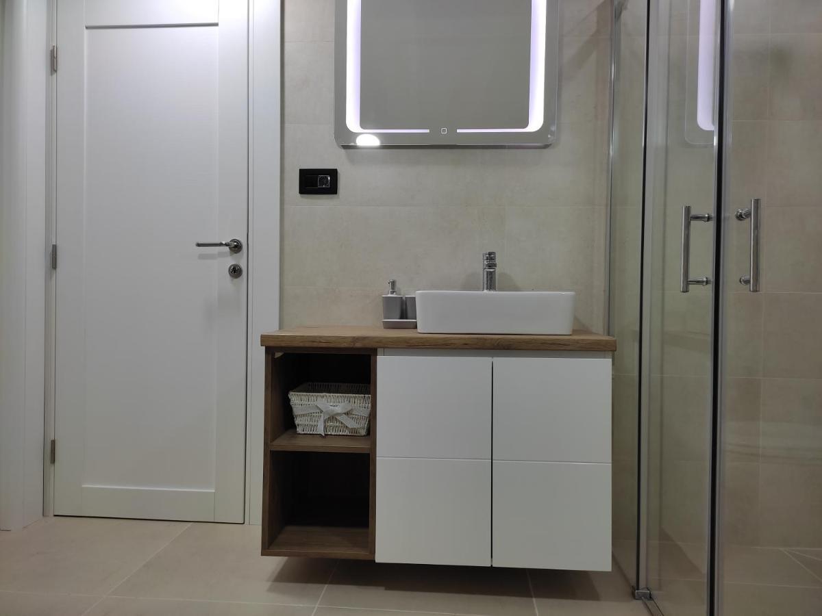 Sky Luxury Apartment Arandjelovac Luaran gambar