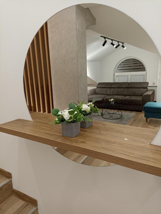 Sky Luxury Apartment Arandjelovac Luaran gambar